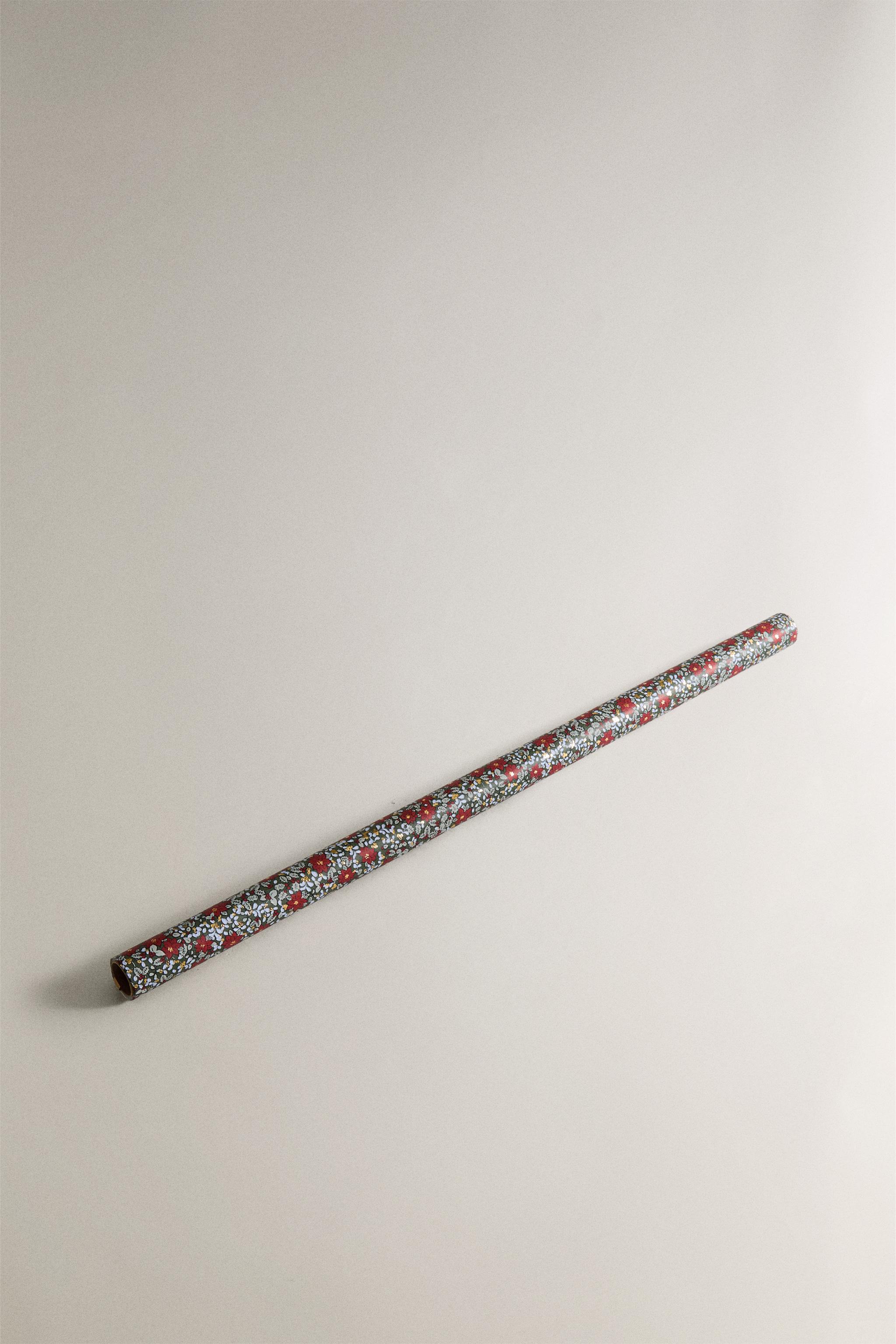 CHRISTMAS FLORAL GIFT WRAPPING PAPER